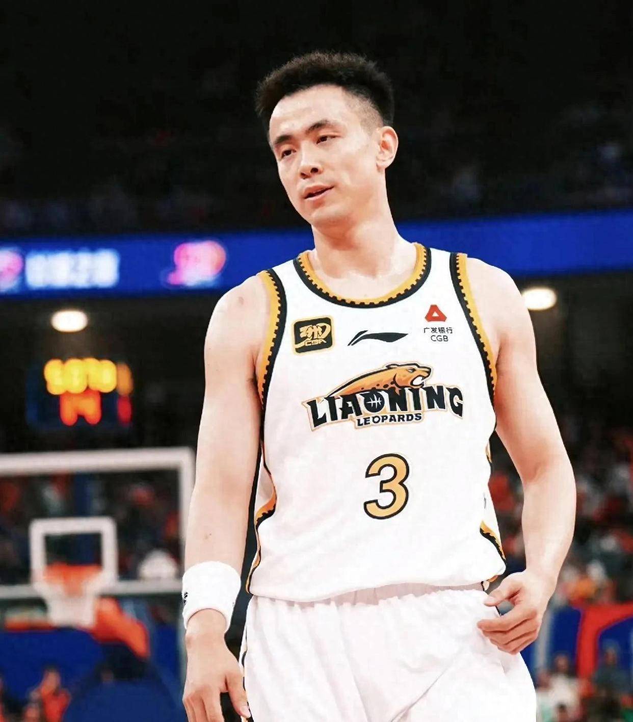 重磅！深圳男篮今夜手感冰凉托特纳姆绝杀压哨备战英超，里尔关键时刻回应争议的简单介绍